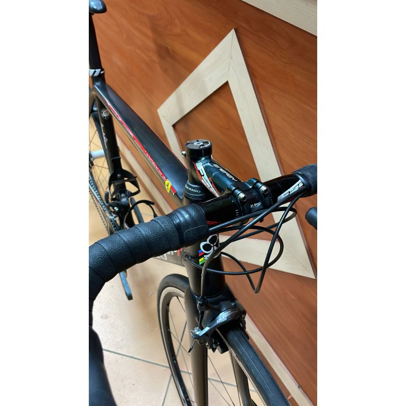 Colnago Bici V1-R - Shimano Ultegra 6800 11v - Fulcrum 3 c17 - Seminuova - Image 3