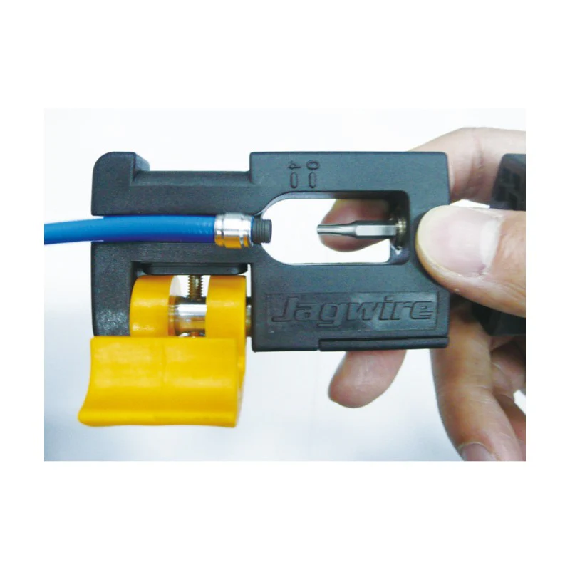 Jagwire Utensile Needle Driver per montaggio inserto freni idraulici - Image 4