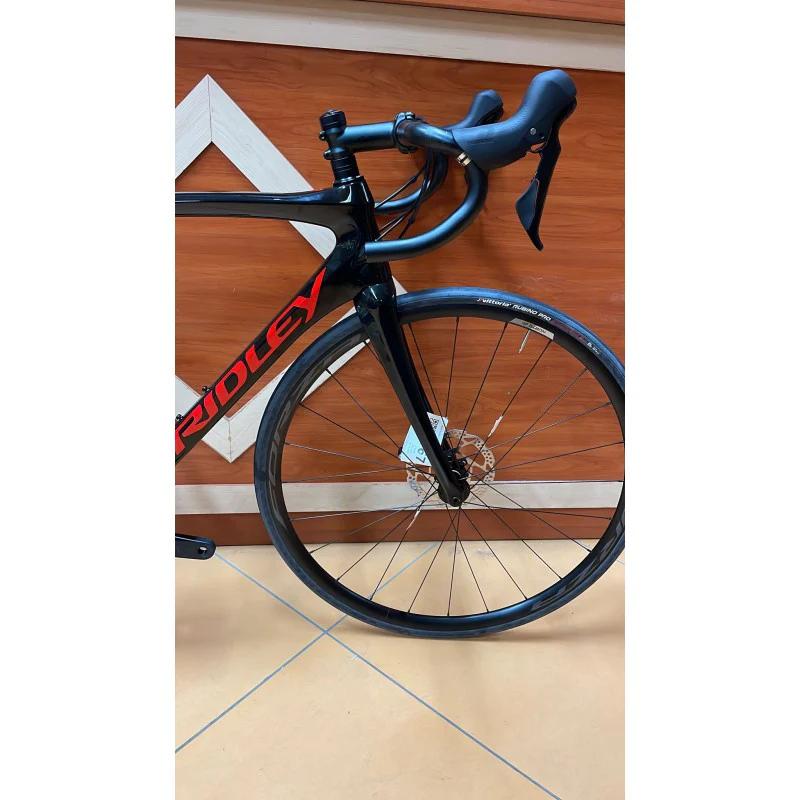 Ridley Bici Fenix SL Disc - Shimano 105 2x11 - Shimano RS 171 - Image 3
