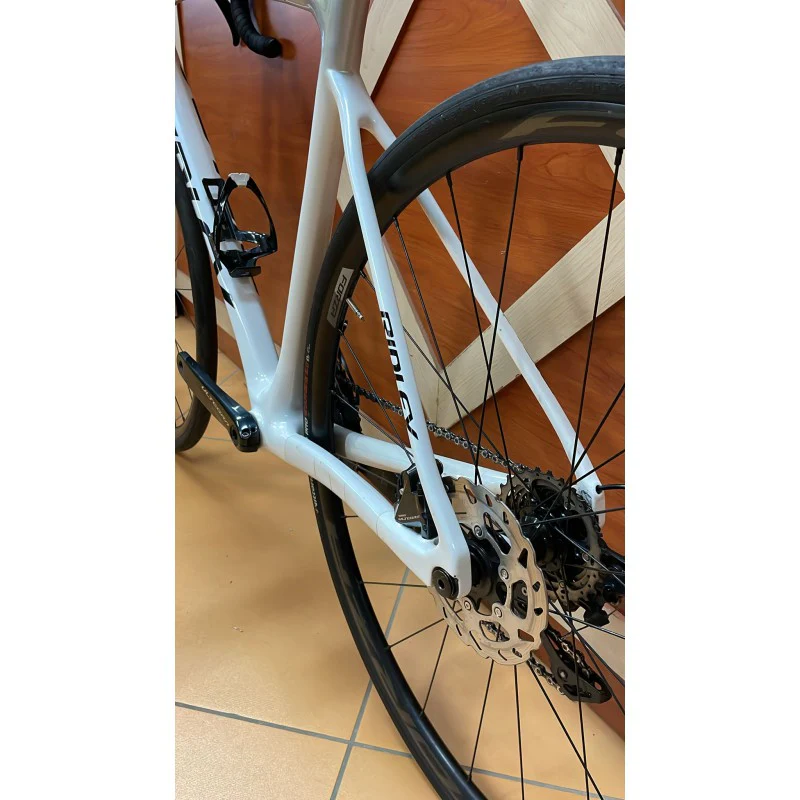 Ridley Bici Fenix Slic Disc - Ultegra R8020 11v - Forza Norte Db - SEMINUOVA - Image 5